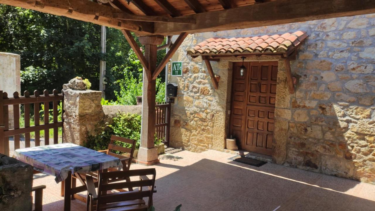 Apartamentos Rurales La Caviana Кангас-де-Оніс Екстер'єр фото