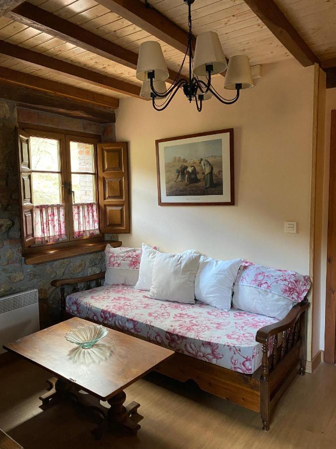 Apartamentos Rurales La Caviana Кангас-де-Оніс Екстер'єр фото