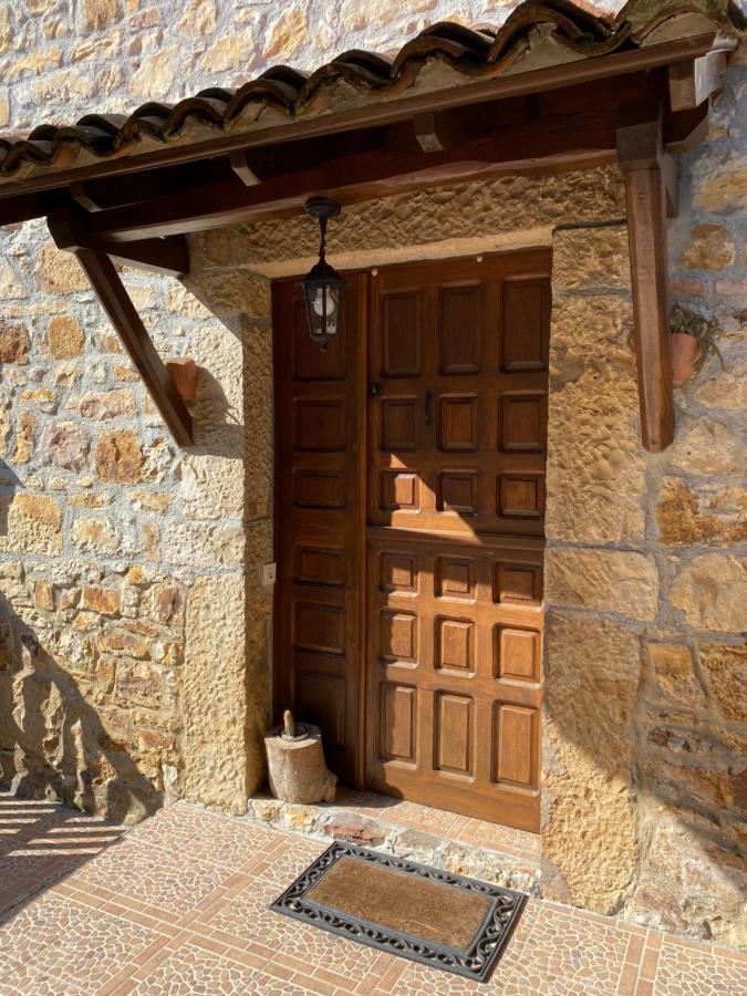 Apartamentos Rurales La Caviana Кангас-де-Оніс Екстер'єр фото